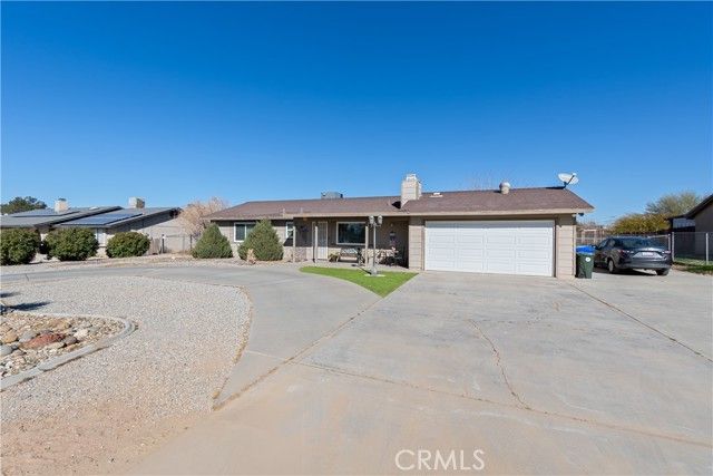 22554 South, Apple Valley, CA 92307