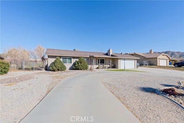 22554 South, Apple Valley, CA 92307