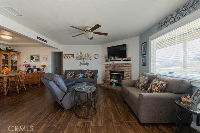 22554 South, Apple Valley, CA 92307