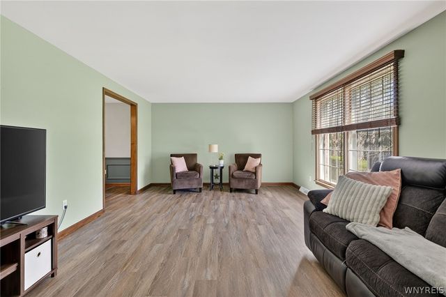 130 Paradise Road, Amherst, NY 14051