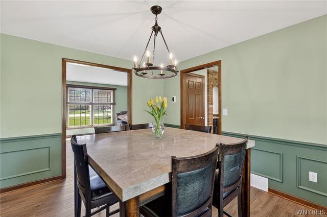 130 Paradise Road, Amherst, NY 14051