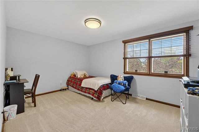 130 Paradise Road, Amherst, NY 14051