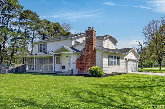 130 Paradise Road, Amherst, NY 14051
