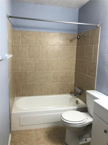 9714 Galaxy Street, Houston, TX 77078
