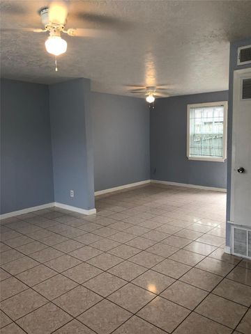 9714 Galaxy Street, Houston, TX 77078