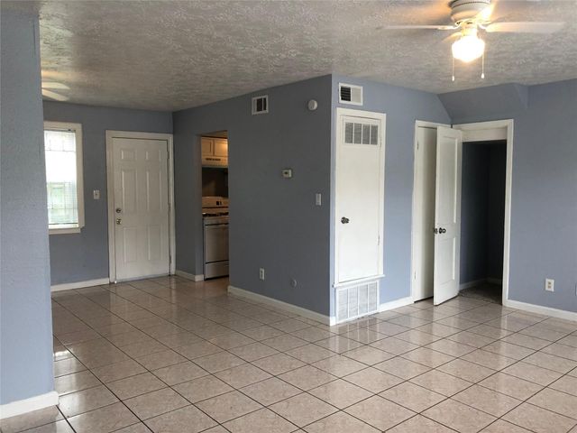9714 Galaxy Street, Houston, TX 77078