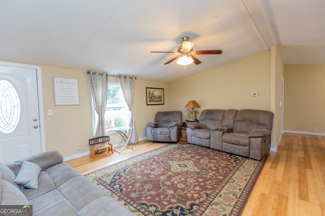 109 Stillwater Road, Bloomingdale, GA 31302