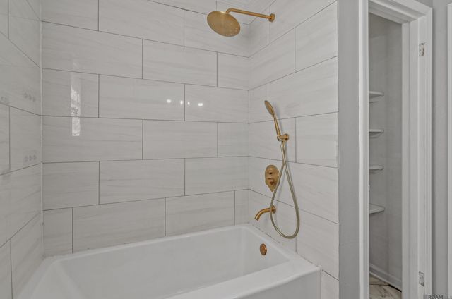 59156 Maple St, Plaquemine, LA 70764