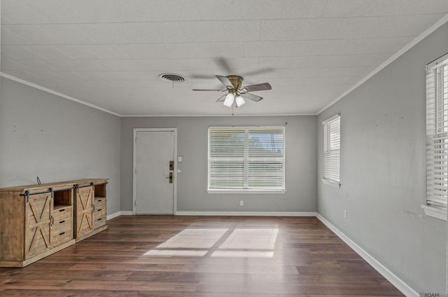 59156 Maple St, Plaquemine, LA 70764