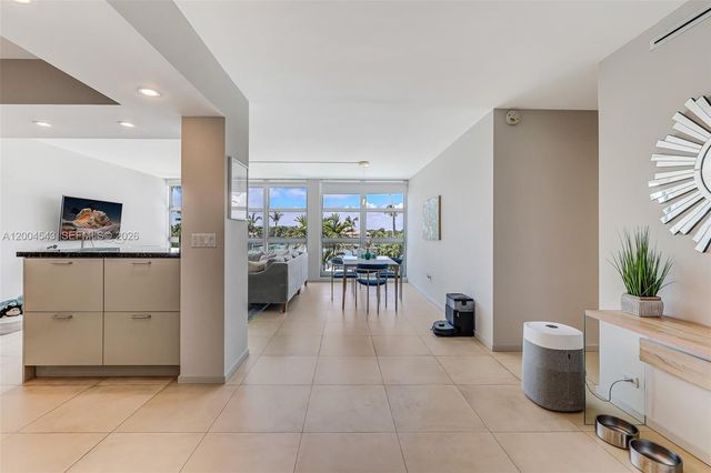 5055 Collins Ave 3K, Miami Beach, FL 33140