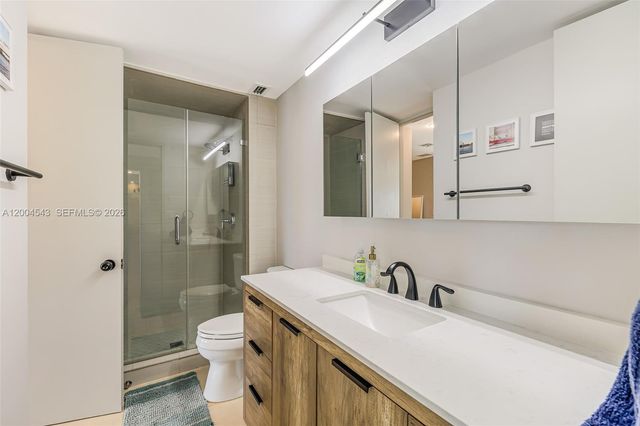 5055 Collins Ave 3K, Miami Beach, FL 33140