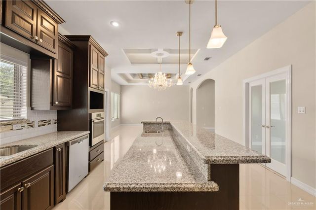 13517 N 34th Street, Edinburg, TX 78541