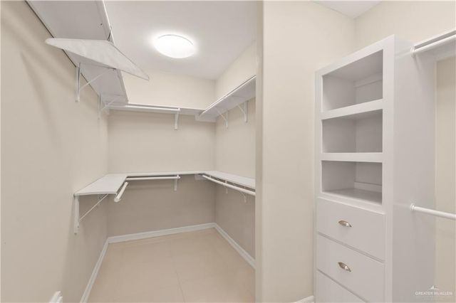 13517 N 34th Street, Edinburg, TX 78541