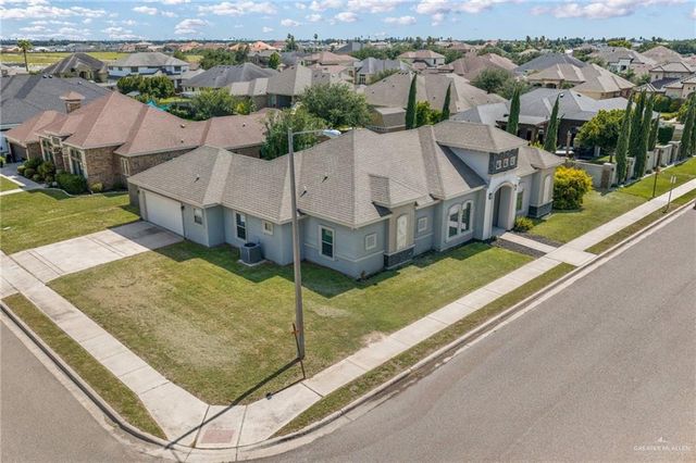 13517 N 34th Street, Edinburg, TX 78541