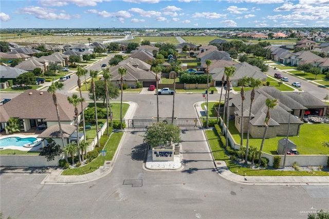13517 N 34th Street, Edinburg, TX 78541