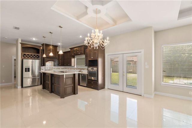 13517 N 34th Street, Edinburg, TX 78541