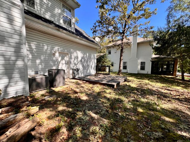 238 Country Bluff Drive, Branson, MO 65616