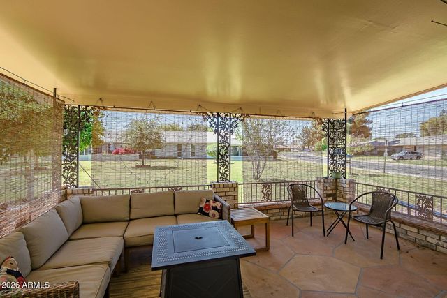 9613 W OAK RIDGE Drive, Sun City, AZ 85351