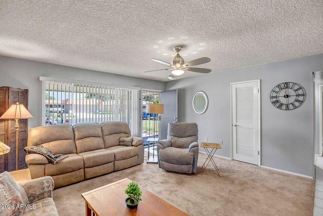 9613 W OAK RIDGE Drive, Sun City, AZ 85351