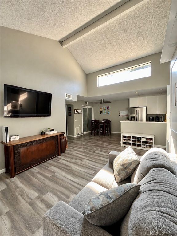 18804 Mandan St 814, Canyon Country, CA 91351