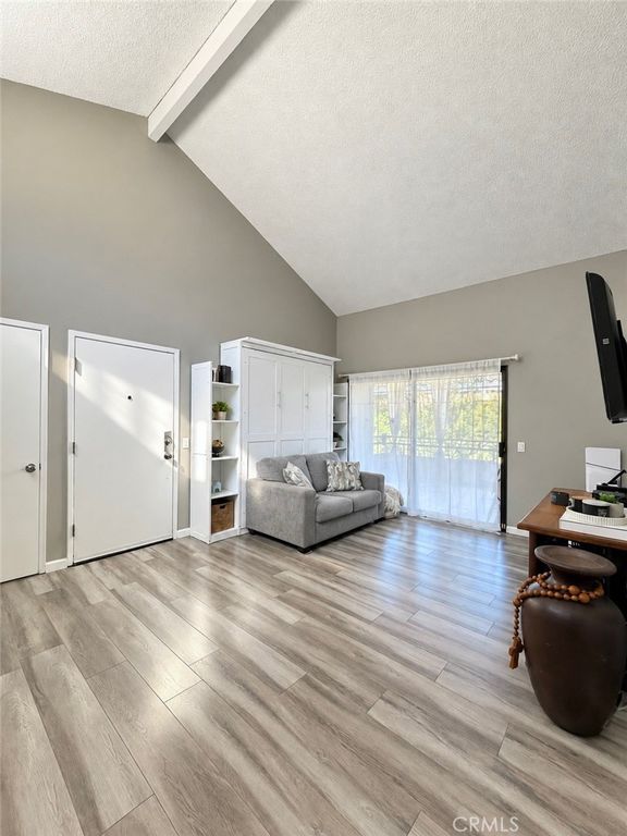18804 Mandan St 814, Canyon Country, CA 91351 — photo 2