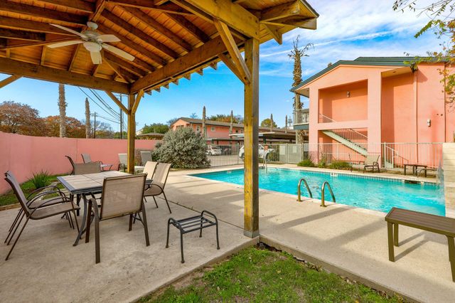 1422 Collier ST 105, Austin, TX 78704