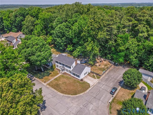 932 Germar Ct, Colonial Heights, VA 23834
