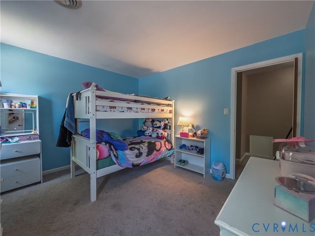 932 Germar Ct, Colonial Heights, VA 23834