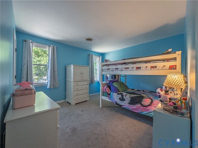 932 Germar Ct, Colonial Heights, VA 23834
