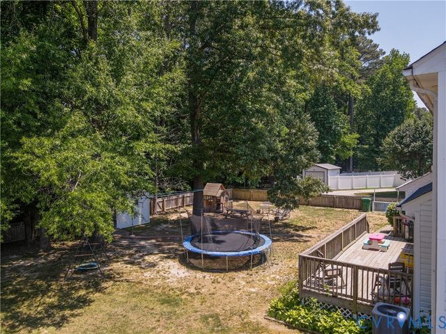 932 Germar Ct, Colonial Heights, VA 23834