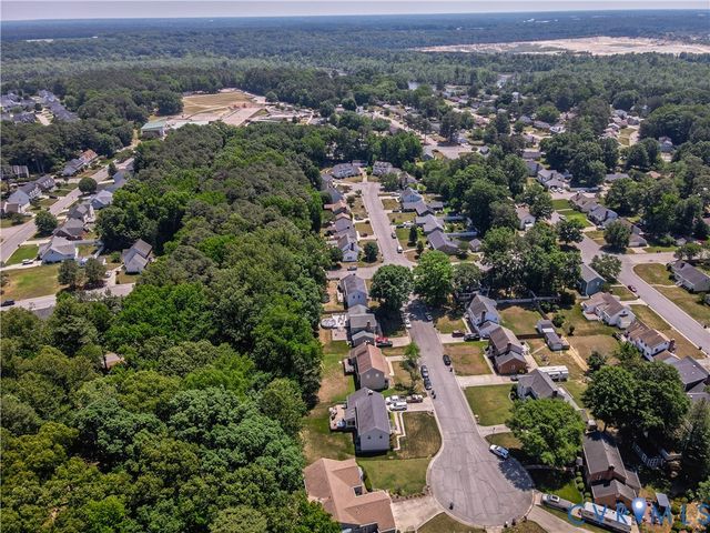 932 Germar Ct, Colonial Heights, VA 23834