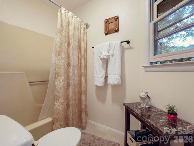 160 Whitney Boulevard 31, Lake Lure, NC 28746
