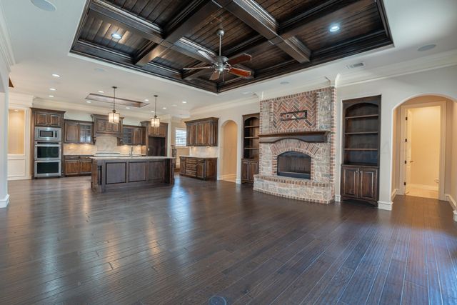 212 BANKS Drive, Amarillo, TX 79124