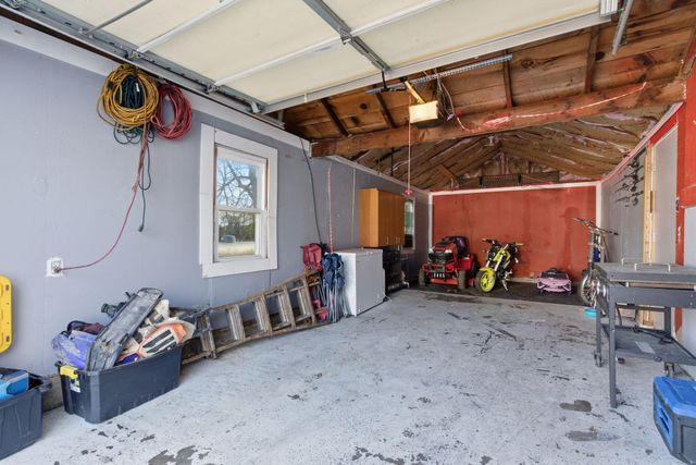 106 E South Street Street, Bolivar, MO 65613