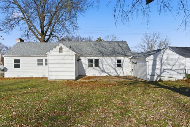 106 E South Street Street, Bolivar, MO 65613