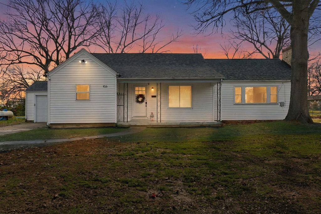 106 E South Street Street, Bolivar, MO 65613