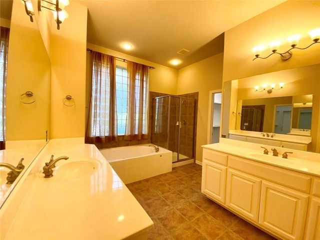 2806 Cool River LOOP, Round Rock, TX 78665