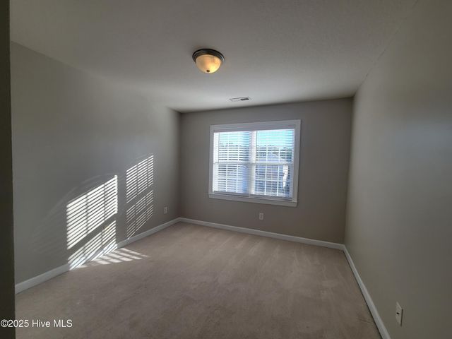 304 Brunswick Drive, Jacksonville, NC 28546