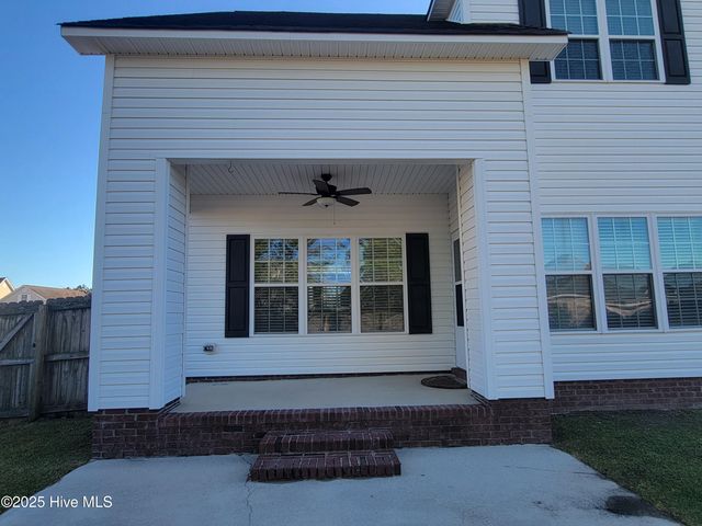 304 Brunswick Drive, Jacksonville, NC 28546