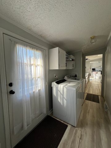 5447 Autumnash Lane, Machesney Park, IL 61115