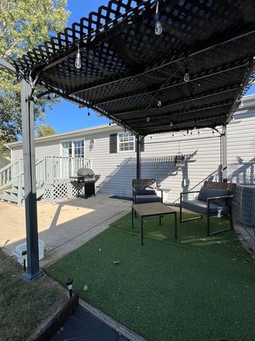 5447 Autumnash Lane, Machesney Park, IL 61115