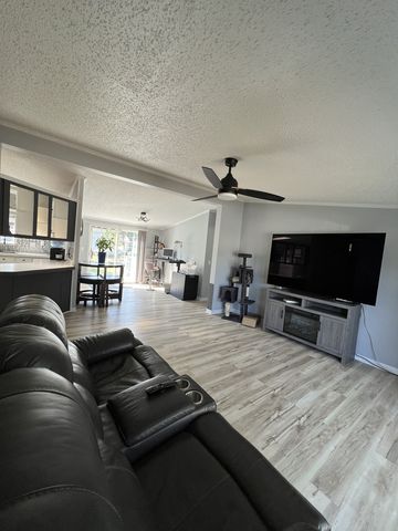 5447 Autumnash Lane, Machesney Park, IL 61115