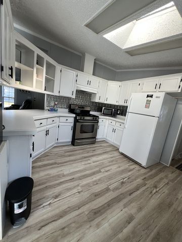 5447 Autumnash Lane, Machesney Park, IL 61115