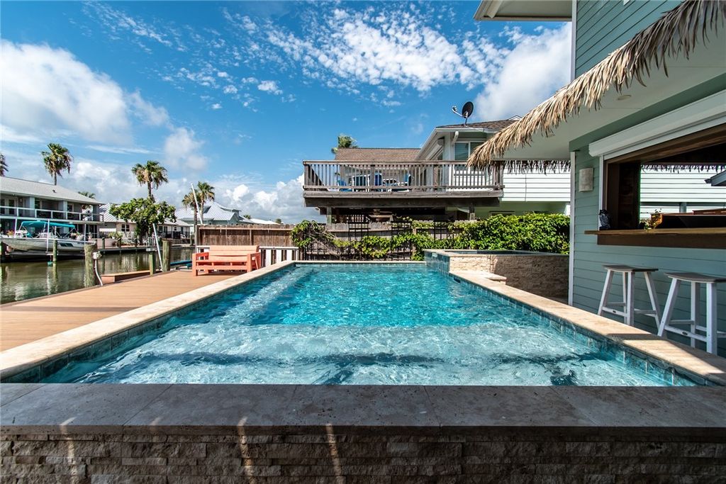 20 Mazatlan Dr, Rockport, TX 78382 — photo 4