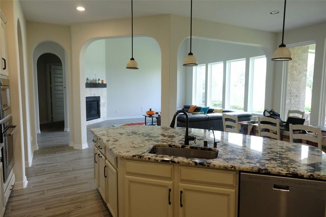 1520 Kaleta Pass Lane, League City, TX 77573
