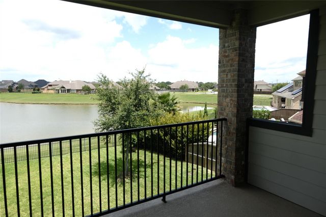 1520 Kaleta Pass Lane, League City, TX 77573