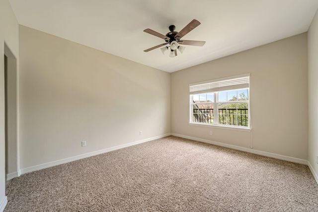 1520 Kaleta Pass Lane, League City, TX 77573