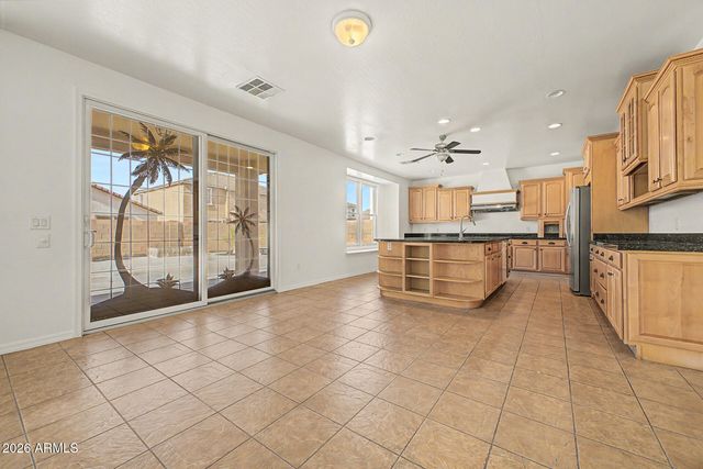 4034 W SAINT KATERI Drive, Phoenix, AZ 85041