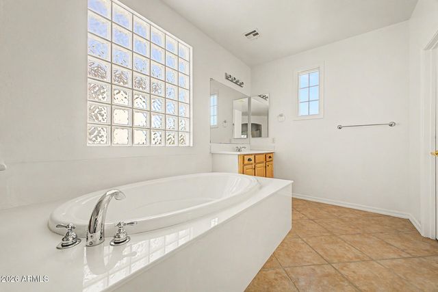 4034 W SAINT KATERI Drive, Phoenix, AZ 85041
