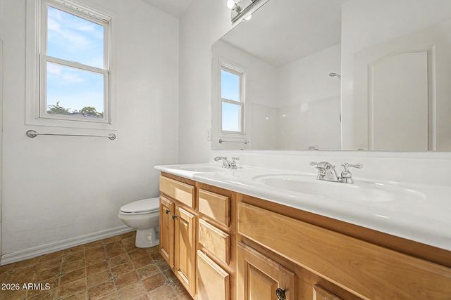 4034 W SAINT KATERI Drive, Phoenix, AZ 85041